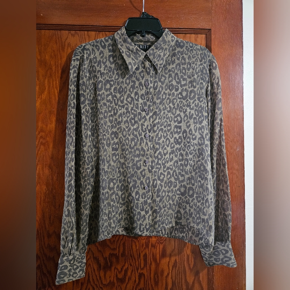 Finity 100% Silk Leopard Print Long-Sleeve Button-Down Blouse Top Size 12
